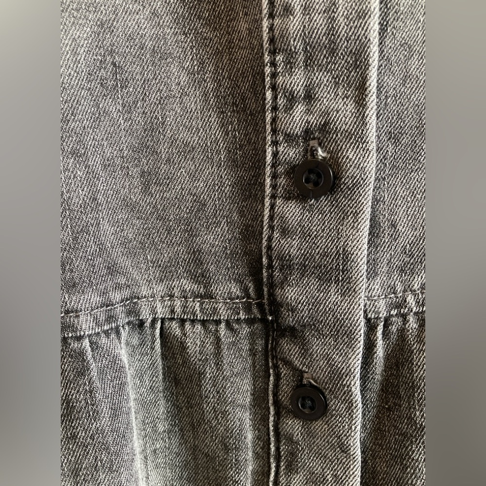 LuLaRoe Ashton Gray Wash Denim Dress Size XS Button Front Pockets - Picture 4 of 11